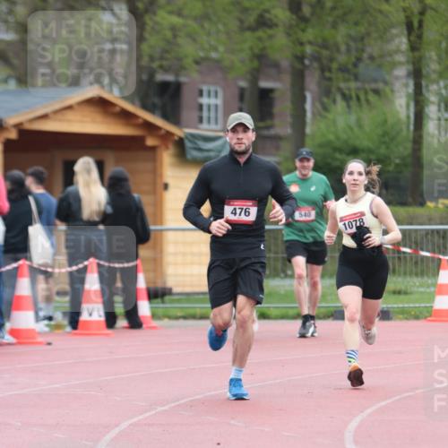 13.04.2025 - Hammer Lauf A. Gomolzig http://msf.ph/oto/7666525 13.04.2025 12:42:51 Ziel 17, 476, 540, 1078, 1791 meine-sportfotos.de