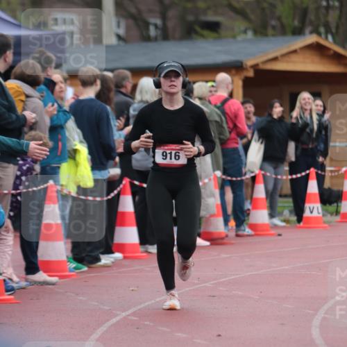 13.04.2025 - Hammer Lauf A. Gomolzig http://msf.ph/oto/7666533 13.04.2025 12:42:58 Ziel 17, 203, 540, 916, 1207, 1369, 1459, 1984 meine-sportfotos.de