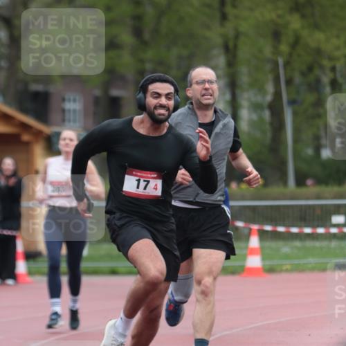 13.04.2025 - Hammer Lauf A. Gomolzig http://msf.ph/oto/7666537 13.04.2025 12:43:01 Ziel 203, 916, 1122, 1146, 1207, 1369, 1459, 1984 meine-sportfotos.de