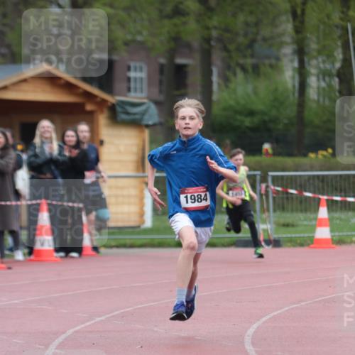 13.04.2025 - Hammer Lauf A. Gomolzig http://msf.ph/oto/7666543 13.04.2025 12:43:04 Ziel 203, 1122, 1146, 1459, 1984 meine-sportfotos.de