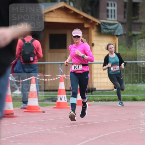13.04.2025 - Hammer Lauf A. Gomolzig http://msf.ph/oto/7666565 13.04.2025 12:43:25 Ziel 101, 318, 863, 1868, 1883, 1995 meine-sportfotos.de