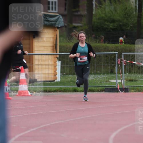 13.04.2025 - Hammer Lauf A. Gomolzig http://msf.ph/oto/7666566 13.04.2025 12:43:26 Ziel 101, 863, 1868, 1883, 1995 meine-sportfotos.de