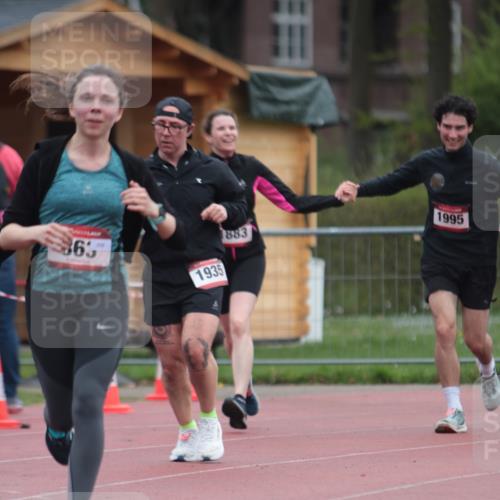 13.04.2025 - Hammer Lauf A. Gomolzig http://msf.ph/oto/7666569 13.04.2025 12:43:30 Ziel 863, 958, 1272, 1551, 1576, 1611, 1612, 1847, 1866, 1868, 1883, 1935, 1995 meine-sportfotos.de