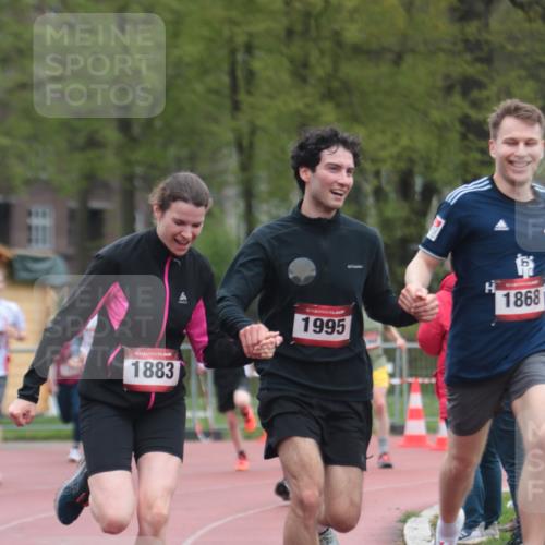 13.04.2025 - Hammer Lauf A. Gomolzig http://msf.ph/oto/7666577 13.04.2025 12:43:35 Ziel 958, 1272, 1551, 1576, 1578, 1611, 1612, 1613, 1847, 1866, 1935 meine-sportfotos.de