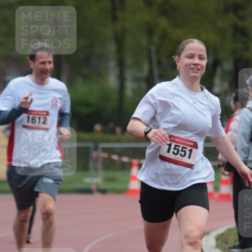 13.04.2025 - Hammer Lauf A. Gomolzig http://msf.ph/oto/7666584 13.04.2025 12:43:39 Ziel 484, 1272, 1565, 1576, 1578, 1612, 1613, 1866 meine-sportfotos.de