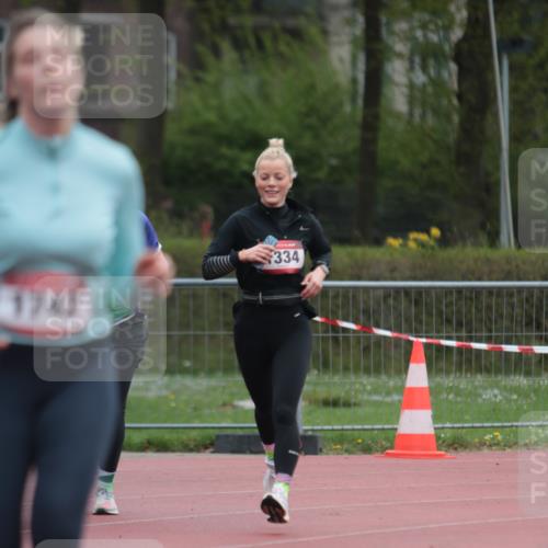 13.04.2025 - Hammer Lauf A. Gomolzig http://msf.ph/oto/7666597 13.04.2025 12:43:54 Ziel 120, 1029, 1127, 1742 meine-sportfotos.de