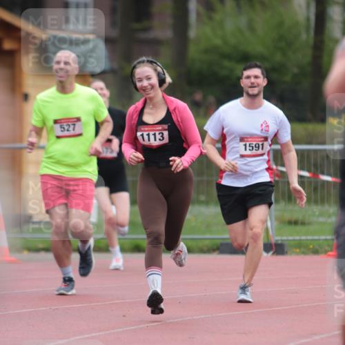 13.04.2025 - Hammer Lauf A. Gomolzig http://msf.ph/oto/7666611 13.04.2025 12:44:04 Ziel 527, 579, 603, 1113, 1573, 1591, 1798 meine-sportfotos.de