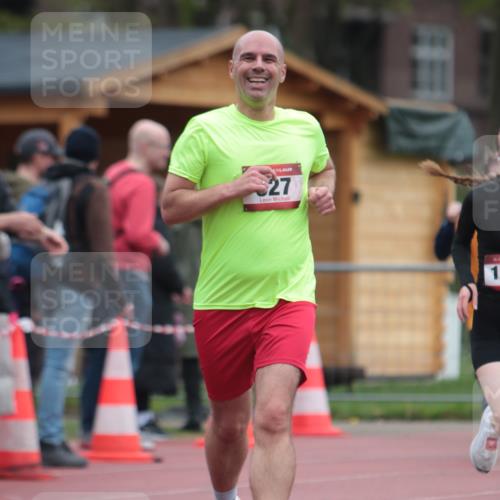 13.04.2025 - Hammer Lauf A. Gomolzig http://msf.ph/oto/7666617 13.04.2025 12:44:07 Ziel 527, 579, 603, 1113, 1573, 1591, 1798 meine-sportfotos.de