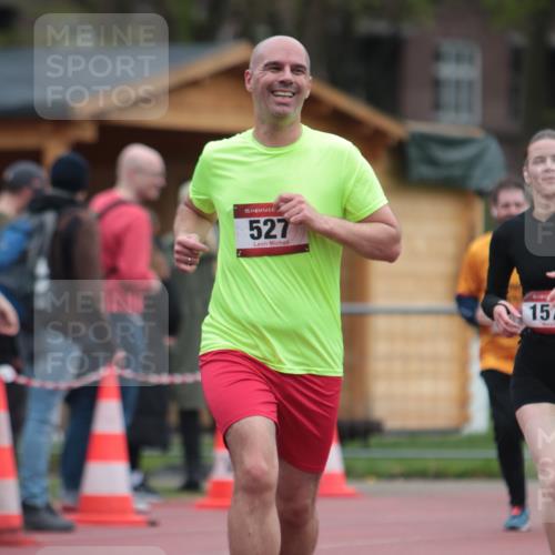 13.04.2025 - Hammer Lauf A. Gomolzig http://msf.ph/oto/7666618 13.04.2025 12:44:07 Ziel 527, 579, 603, 1113, 1573, 1591, 1798 meine-sportfotos.de