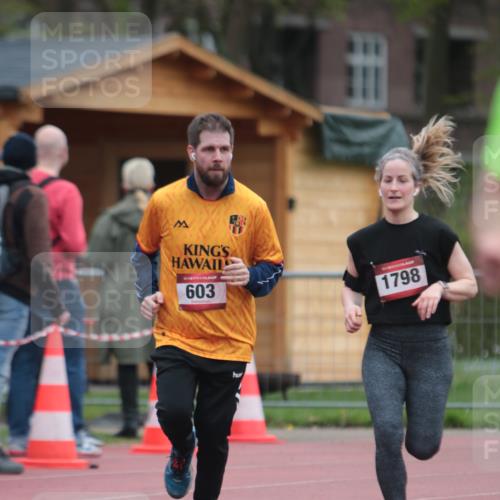 13.04.2025 - Hammer Lauf A. Gomolzig http://msf.ph/oto/7666621 13.04.2025 12:44:10 Ziel 527, 603, 1573, 1798 meine-sportfotos.de