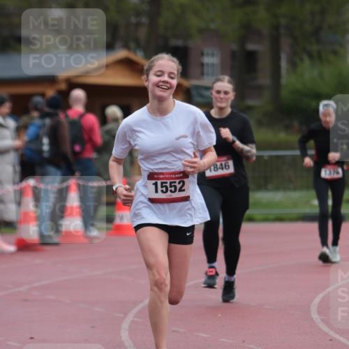 13.04.2025 - Hammer Lauf A. Gomolzig http://msf.ph/oto/7666645 13.04.2025 12:44:36 Ziel 111, 292, 521, 1376, 1552, 1846 meine-sportfotos.de