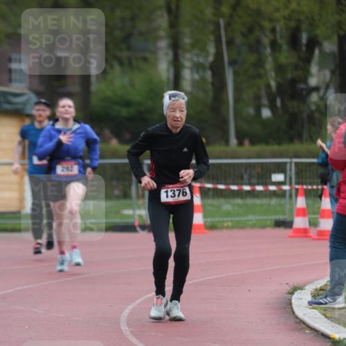 13.04.2025 - Hammer Lauf A. Gomolzig http://msf.ph/oto/7666648 13.04.2025 12:44:39 Ziel 111, 292, 521, 1376 meine-sportfotos.de