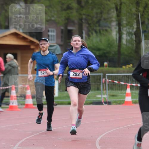 13.04.2025 - Hammer Lauf A. Gomolzig http://msf.ph/oto/7666652 13.04.2025 12:44:41 Ziel 111, 292, 521, 1376 meine-sportfotos.de