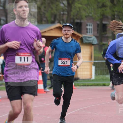 13.04.2025 - Hammer Lauf A. Gomolzig http://msf.ph/oto/7666655 13.04.2025 12:44:42 Ziel 111, 292, 521, 1376 meine-sportfotos.de