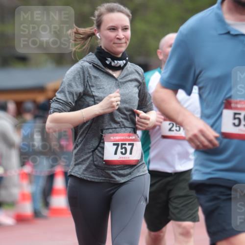 13.04.2025 - Hammer Lauf A. Gomolzig http://msf.ph/oto/7666666 13.04.2025 12:44:55 Ziel 206, 257, 592, 757, 817, 818, 948, 1091, 1287, 1605 meine-sportfotos.de