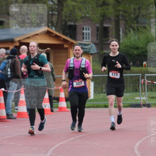 13.04.2025 - Hammer Lauf A. Gomolzig http://msf.ph/oto/7666674 13.04.2025 12:45:02 Ziel 173, 271, 319, 327, 1302 meine-sportfotos.de