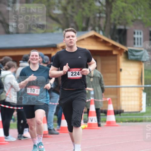 13.04.2025 - Hammer Lauf A. Gomolzig http://msf.ph/oto/7666699 13.04.2025 12:45:22 Ziel 10, 224, 303, 554, 1115, 1152, 1156, 1239 meine-sportfotos.de