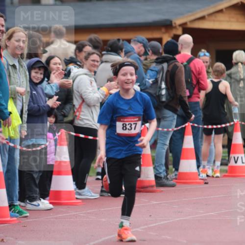 13.04.2025 - Hammer Lauf A. Gomolzig http://msf.ph/oto/7666725 13.04.2025 12:45:50 Ziel 337, 441, 837, 1283 meine-sportfotos.de