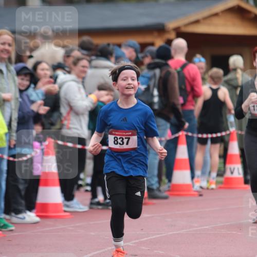 13.04.2025 - Hammer Lauf A. Gomolzig http://msf.ph/oto/7666726 13.04.2025 12:45:50 Ziel 337, 441, 837, 1283 meine-sportfotos.de
