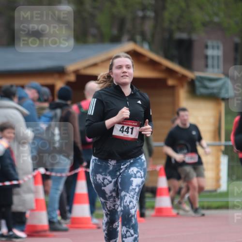 13.04.2025 - Hammer Lauf A. Gomolzig http://msf.ph/oto/7666733 13.04.2025 12:45:54 Ziel 179, 441, 1283 meine-sportfotos.de