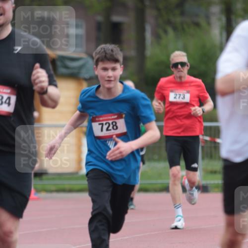 13.04.2025 - Hammer Lauf A. Gomolzig http://msf.ph/oto/7666757 13.04.2025 12:46:13 Ziel 273, 468, 728, 874, 1084, 1177, 1360 meine-sportfotos.de