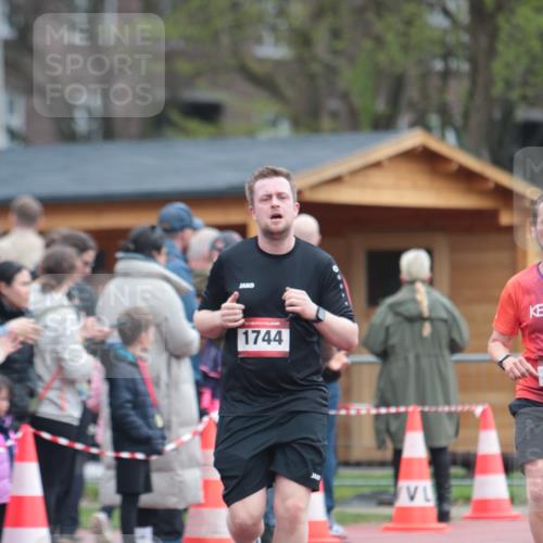 13.04.2025 - Hammer Lauf A. Gomolzig http://msf.ph/oto/7666763 13.04.2025 12:46:20 Ziel 273, 745, 874, 1177, 1245, 1360, 1366, 1744 meine-sportfotos.de