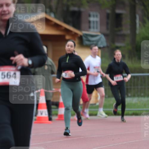 13.04.2025 - Hammer Lauf A. Gomolzig http://msf.ph/oto/7666772 13.04.2025 12:46:32 Ziel 1564, 1584, 1745, 1819 meine-sportfotos.de
