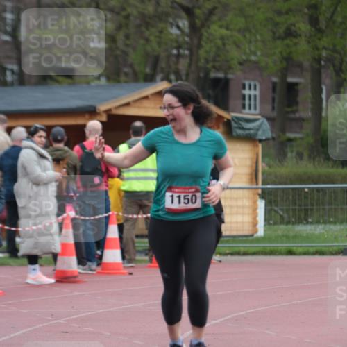 13.04.2025 - Hammer Lauf A. Gomolzig http://msf.ph/oto/7666792 13.04.2025 12:46:57 Ziel 333, 1007, 1150, 1974 meine-sportfotos.de