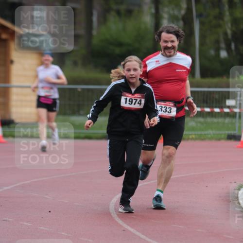 13.04.2025 - Hammer Lauf A. Gomolzig http://msf.ph/oto/7666800 13.04.2025 12:47:05 Ziel 333, 1343, 1802, 1974 meine-sportfotos.de