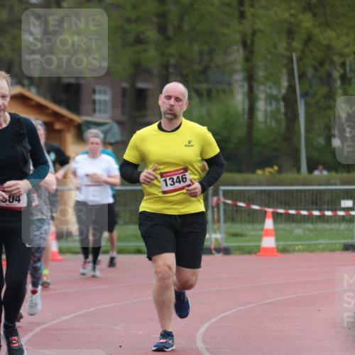 13.04.2025 - Hammer Lauf A. Gomolzig http://msf.ph/oto/7666815 13.04.2025 12:47:17 Ziel 121, 604, 950, 1088, 1174, 1238, 1346, 1839, 1900 meine-sportfotos.de