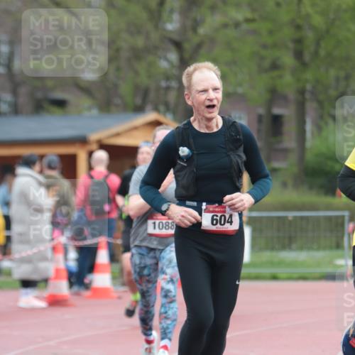 13.04.2025 - Hammer Lauf A. Gomolzig http://msf.ph/oto/7666816 13.04.2025 12:47:18 Ziel 121, 604, 950, 1088, 1238, 1346, 1839, 1900 meine-sportfotos.de