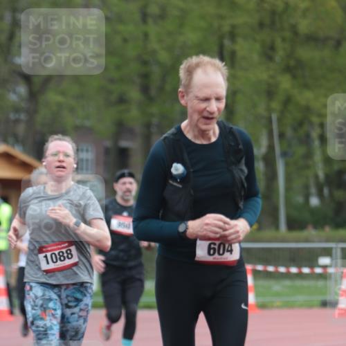 13.04.2025 - Hammer Lauf A. Gomolzig http://msf.ph/oto/7666818 13.04.2025 12:47:19 Ziel 121, 247, 604, 950, 1088, 1238, 1346, 1839, 1900 meine-sportfotos.de