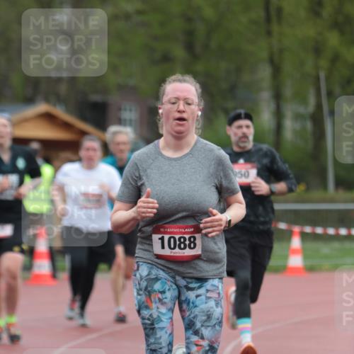 13.04.2025 - Hammer Lauf A. Gomolzig http://msf.ph/oto/7666819 13.04.2025 12:47:20 Ziel 121, 246, 247, 604, 950, 1088, 1238, 1839, 1900 meine-sportfotos.de