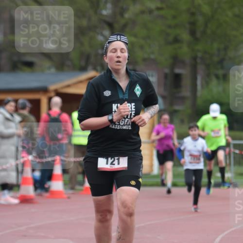 13.04.2025 - Hammer Lauf A. Gomolzig http://msf.ph/oto/7666824 13.04.2025 12:47:23 Ziel 121, 246, 247, 1238, 1839, 1900 meine-sportfotos.de