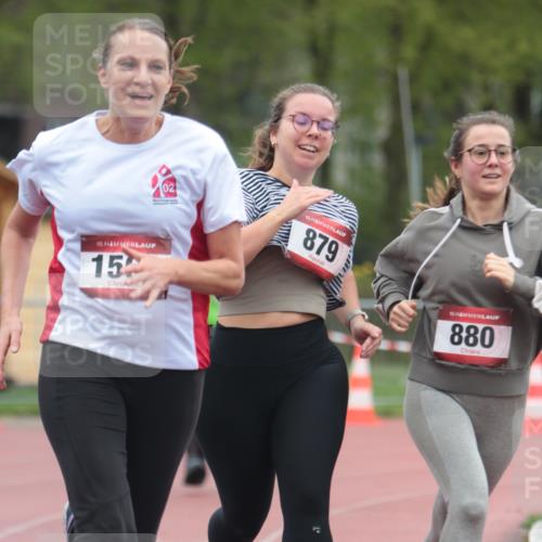 13.04.2025 - Hammer Lauf A. Gomolzig http://msf.ph/oto/7666844 13.04.2025 12:47:45 Ziel 228, 879, 880, 1569, 1570 meine-sportfotos.de