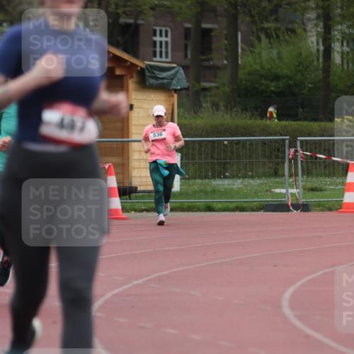 13.04.2025 - Hammer Lauf A. Gomolzig http://msf.ph/oto/7666857 13.04.2025 12:48:00 Ziel 251, 487, 758, 1891 meine-sportfotos.de