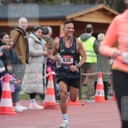 13.04.2025 - Hammer Lauf A. Gomolzig http://msf.ph/oto/7666867 13.04.2025 12:48:13 Ziel 253, 488, 677, 1848 meine-sportfotos.de