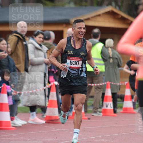 13.04.2025 - Hammer Lauf A. Gomolzig http://msf.ph/oto/7666868 13.04.2025 12:48:14 Ziel 253, 488, 677, 1848 meine-sportfotos.de