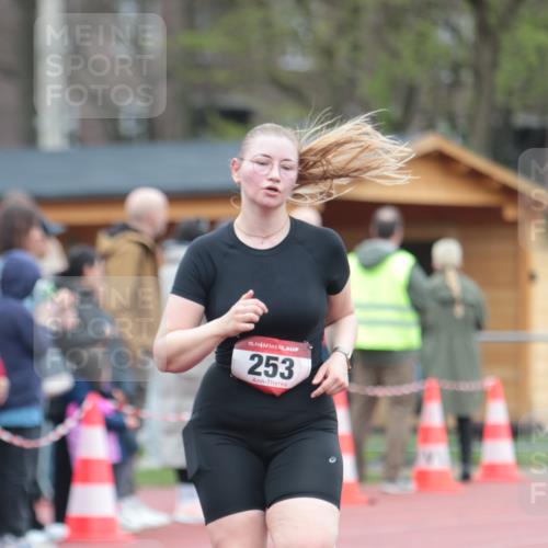 13.04.2025 - Hammer Lauf A. Gomolzig http://msf.ph/oto/7666875 13.04.2025 12:48:22 Ziel 253, 1751 meine-sportfotos.de