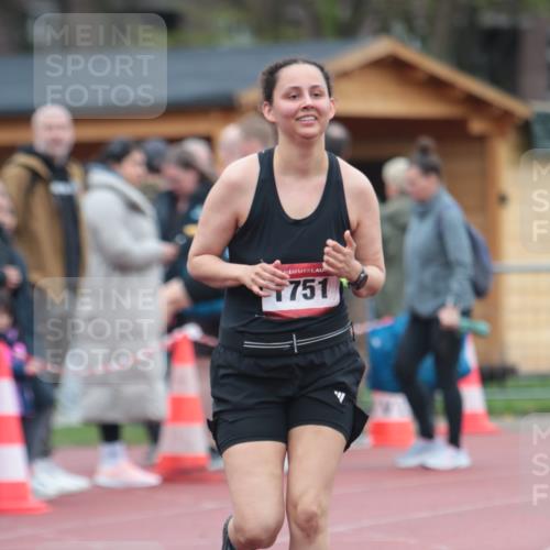 13.04.2025 - Hammer Lauf A. Gomolzig http://msf.ph/oto/7666881 13.04.2025 12:48:28 Ziel 1430, 1740, 1747, 1751 meine-sportfotos.de