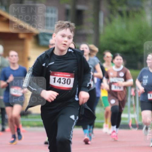 13.04.2025 - Hammer Lauf A. Gomolzig http://msf.ph/oto/7666890 13.04.2025 12:48:34 Ziel 463, 464, 979, 1430, 1740, 1747, 1878 meine-sportfotos.de