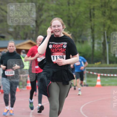 13.04.2025 - Hammer Lauf A. Gomolzig http://msf.ph/oto/7666911 13.04.2025 12:49:00 Ziel 14, 227, 1109, 1136, 1951 meine-sportfotos.de