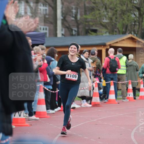 13.04.2025 - Hammer Lauf A. Gomolzig http://msf.ph/oto/7666916 13.04.2025 12:49:04 Ziel 227, 1109, 1880, 1951 meine-sportfotos.de