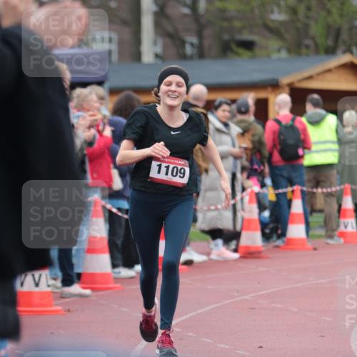 13.04.2025 - Hammer Lauf A. Gomolzig http://msf.ph/oto/7666917 13.04.2025 12:49:04 Ziel 227, 1109, 1880, 1951 meine-sportfotos.de
