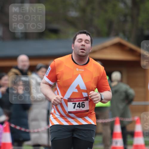 13.04.2025 - Hammer Lauf A. Gomolzig http://msf.ph/oto/7666930 13.04.2025 12:49:23 Ziel 746, 1783, 1898 meine-sportfotos.de