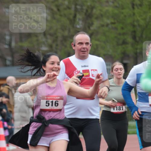 13.04.2025 - Hammer Lauf A. Gomolzig http://msf.ph/oto/7666949 13.04.2025 12:49:47 Ziel 516, 662, 1181, 1305, 1888, 1911 meine-sportfotos.de