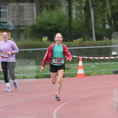13.04.2025 - Hammer Lauf A. Gomolzig http://msf.ph/oto/7666954 13.04.2025 12:49:55 Ziel 998, 1305, 1707 meine-sportfotos.de