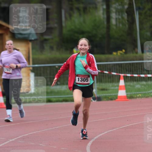 13.04.2025 - Hammer Lauf A. Gomolzig http://msf.ph/oto/7666956 13.04.2025 12:49:55 Ziel 998, 1305, 1707 meine-sportfotos.de