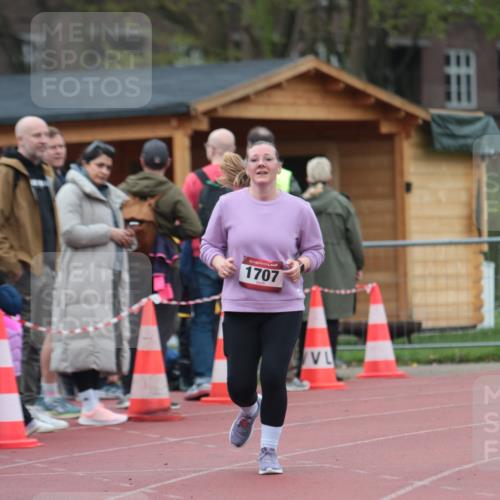 13.04.2025 - Hammer Lauf A. Gomolzig http://msf.ph/oto/7666962 13.04.2025 12:49:58 Ziel 998, 1707 meine-sportfotos.de