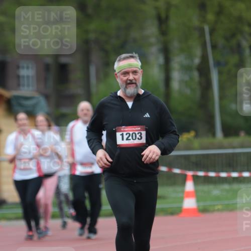 13.04.2025 - Hammer Lauf A. Gomolzig http://msf.ph/oto/7666988 13.04.2025 12:50:11 Ziel 576, 876, 1203, 1298, 1561, 1579, 1901 meine-sportfotos.de